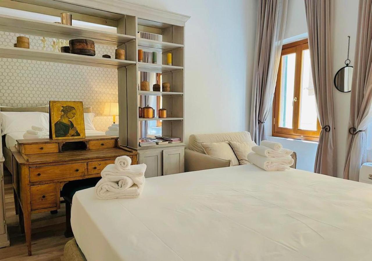 Santa Maria Novella Apt Firenze Eksteriør billede